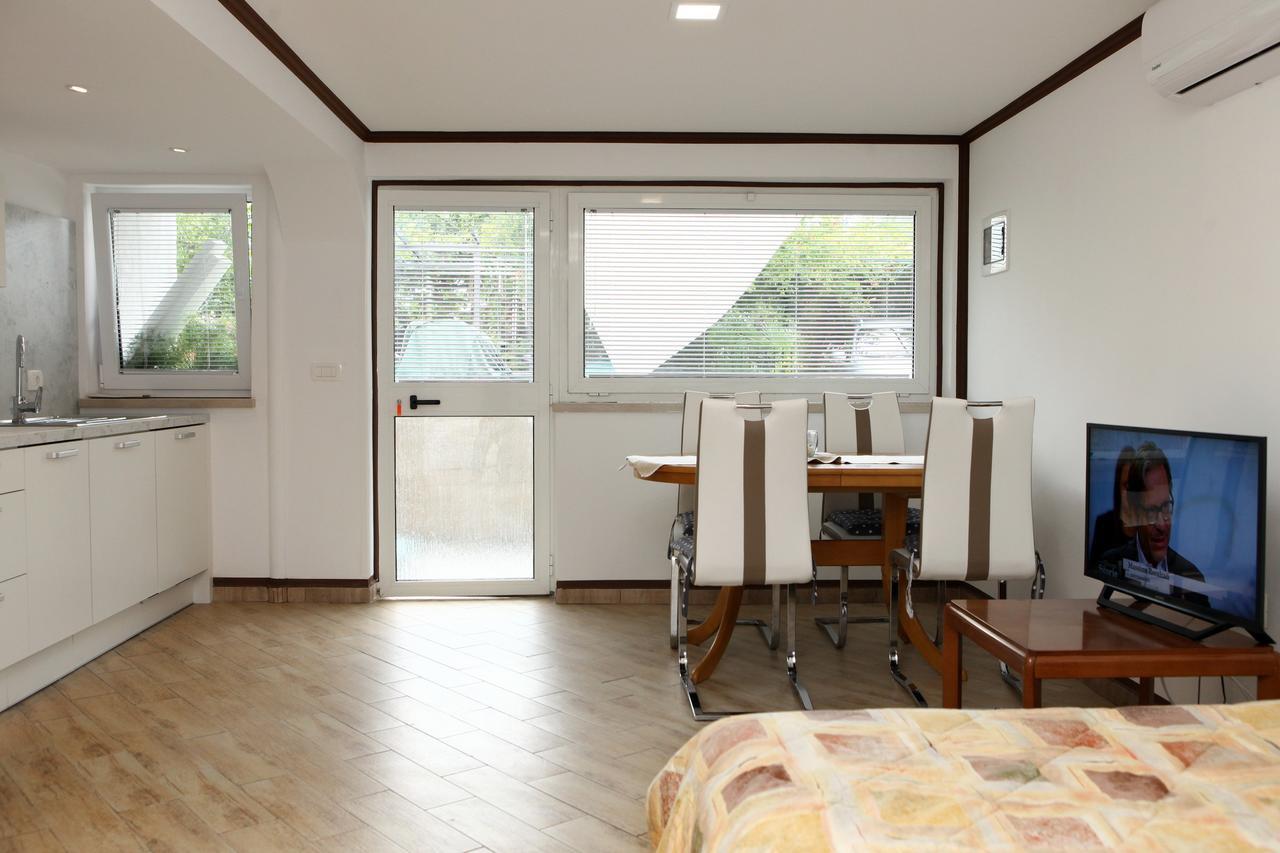 Apartments Nadia Portoroz Nk Exterior photo